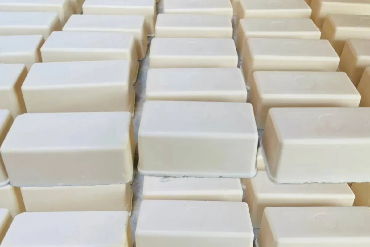 Como fazer sabão caseiro com óleo usado para economizar dinh