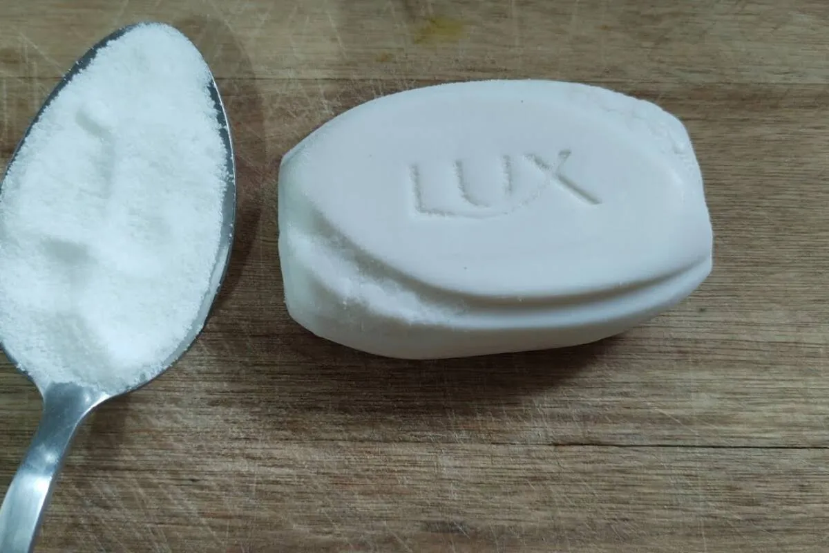 Como limpar panela queimada e deixar brilhando depois do alm