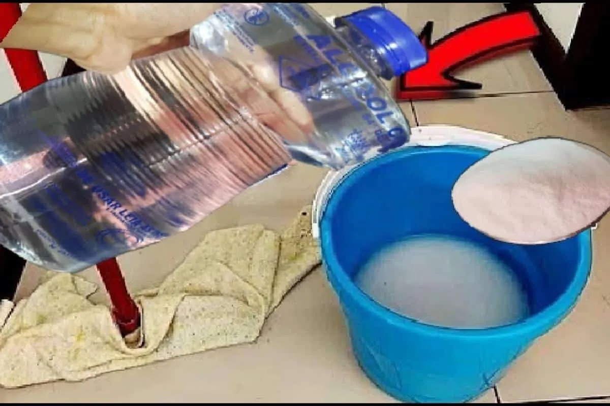 Como limpar piso encardido: misturinha perfeita para as suje