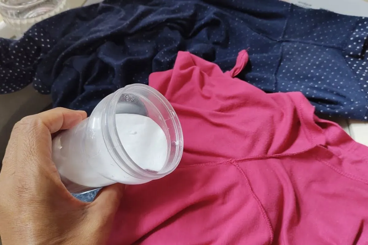 Como tirar cheiro de suor da roupa: dicas infalíveis para de