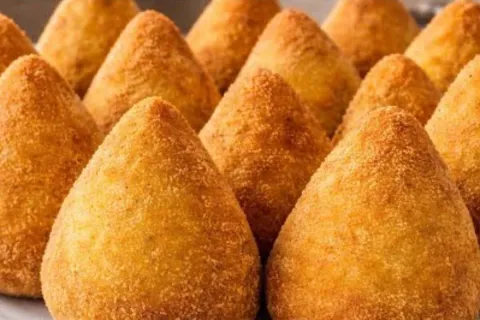 Coxinha com pão de forma: uma receita prática, rápida e deli