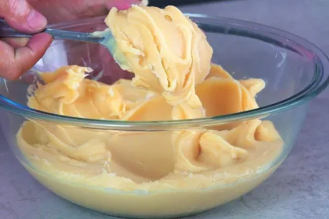 Creme belga para rechear bolos e tortas cremoso e fácil de p