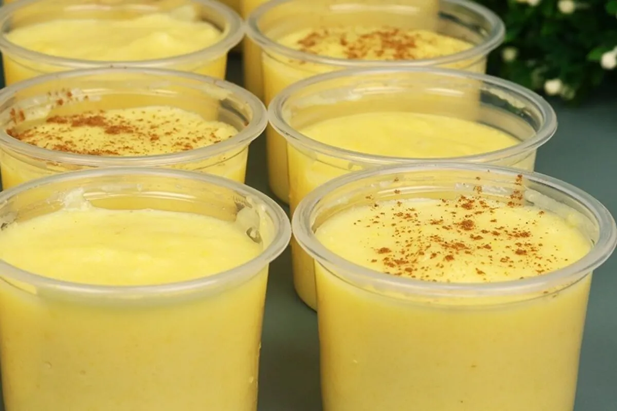 Curau de milho verde de pote, feito com poucos ingredientes