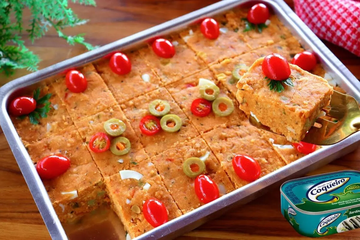 Cuscuz de sardinha feito no tabuleiro de um jeito simples, p