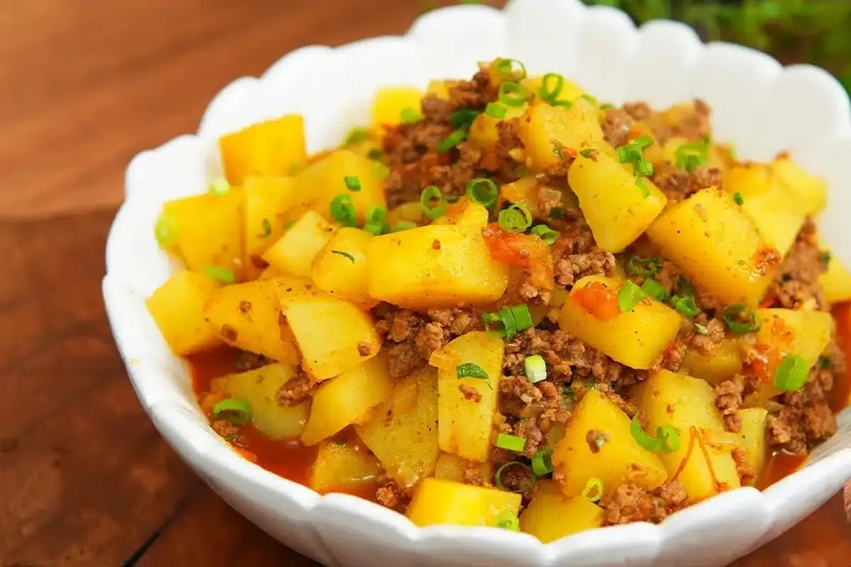 Descobri o melhor jeito de fazer carne moída com batata que