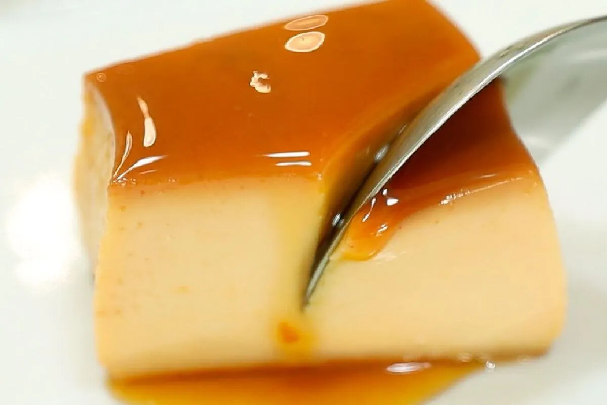 Descubra a gostosura e a textura do pudim de paçoca