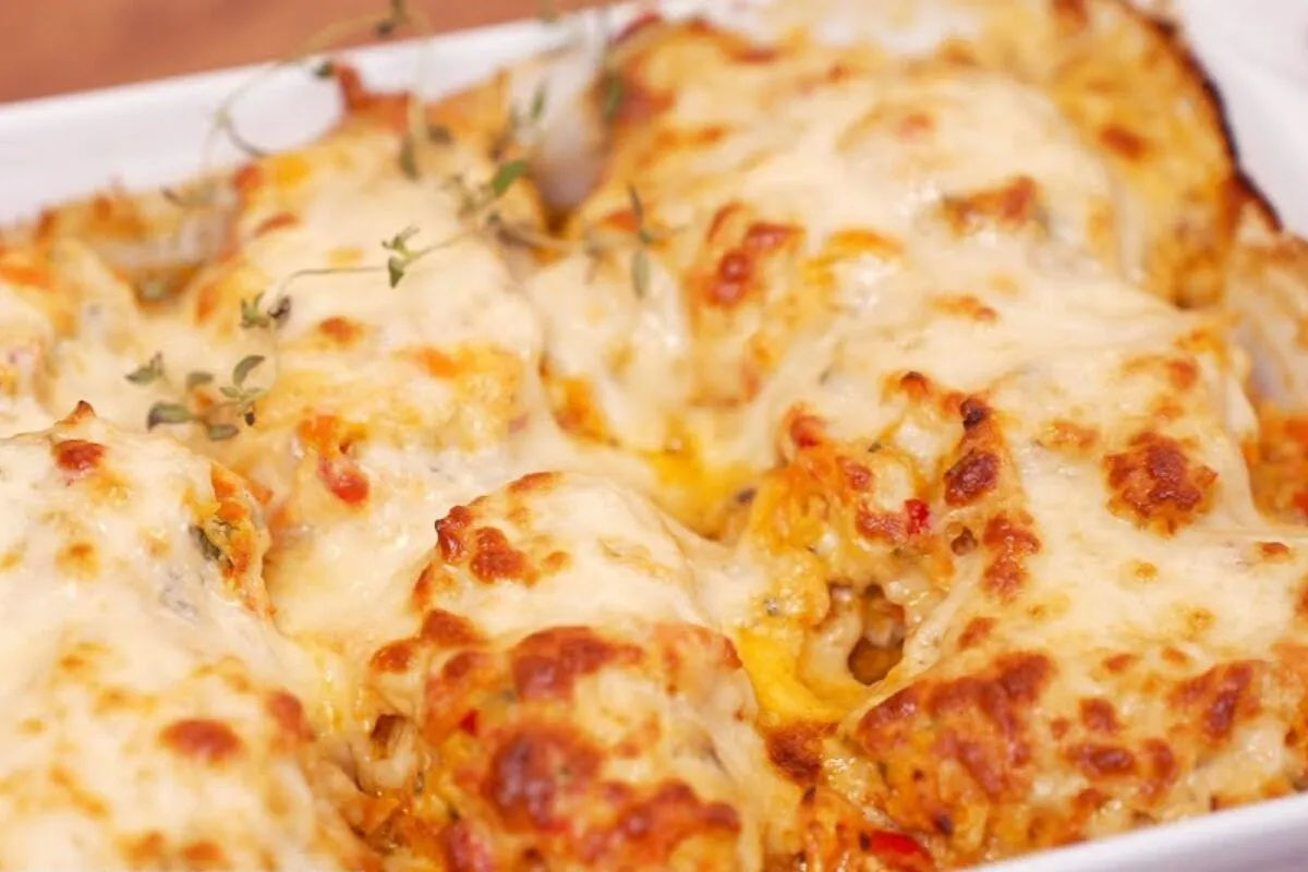 Enroladinho de frango recheado é o jeito mais gostoso de pre