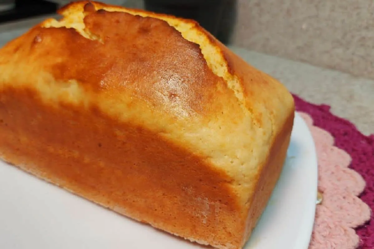 Esse é o pão caseiro mais fácil e rápido de todos nem precis