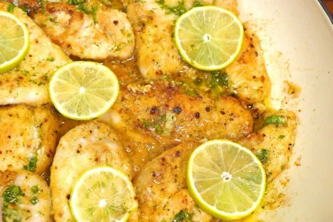 Filé de frango suculento: filé fácil e suculento para o dia 