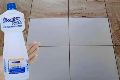 Fiz uma misturinha com álcool para passar no meu piso e ele 