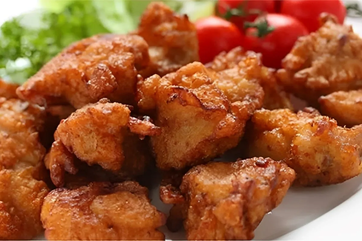 Frango à passarinho na panela de pressão rápido fácil de faz