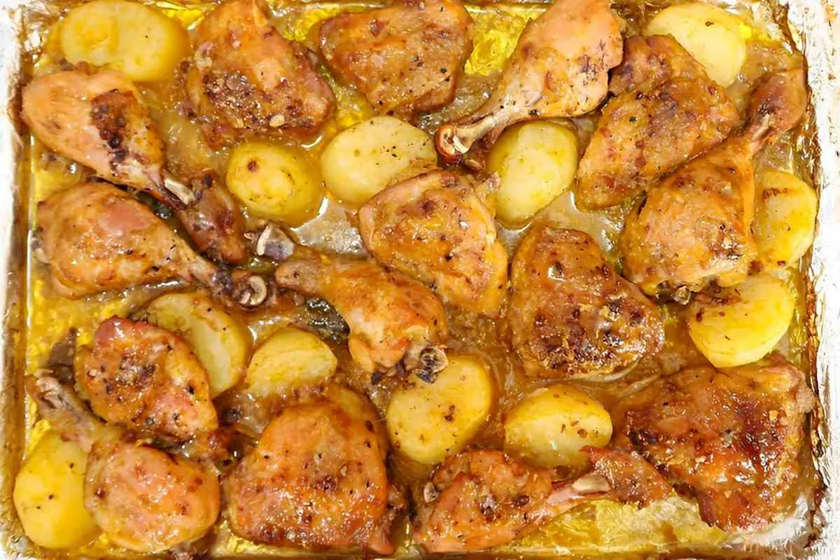 Frango assado bem fácil e delicioso perfeito para o seu fim