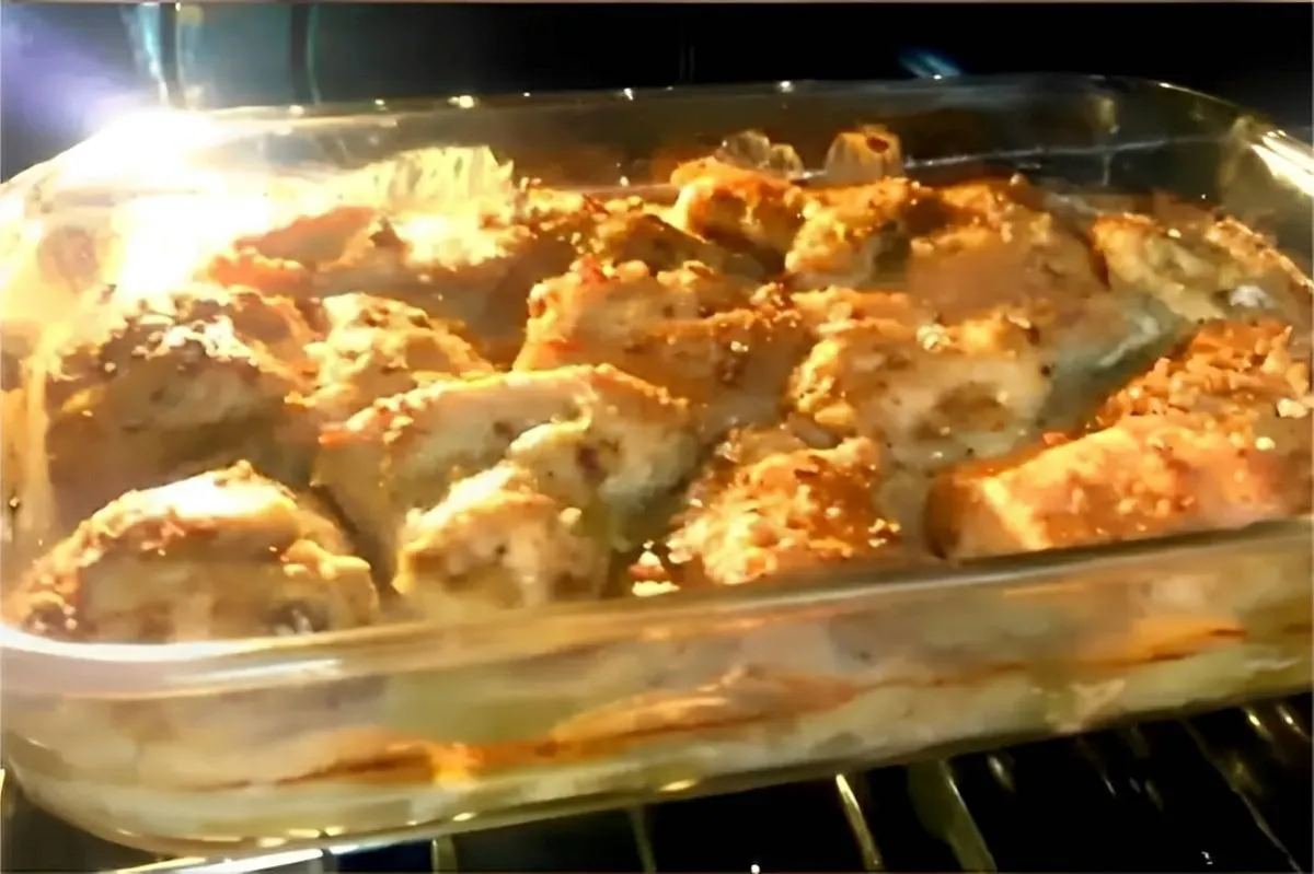 Frango com creme de cebola fácil e delicioso perfeito para o