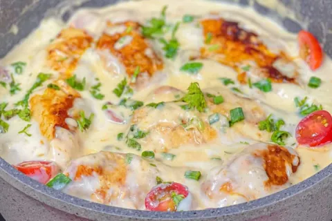 Frango cremoso: fica pronto em 20 minutos e dá para fazer tu