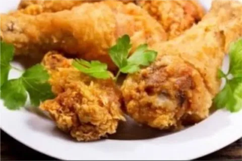 Frango empanado sequinho e gostoso que nem de restaurante
