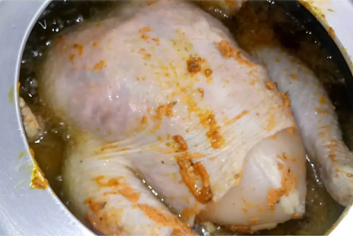 Frango frito na panela de pressão douradinho saboroso e muit
