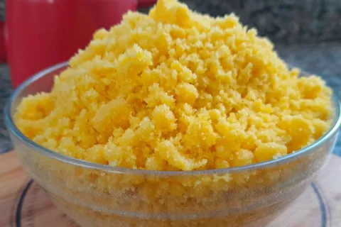 Fubá suado mineiro com gostinho de infância, receita simples