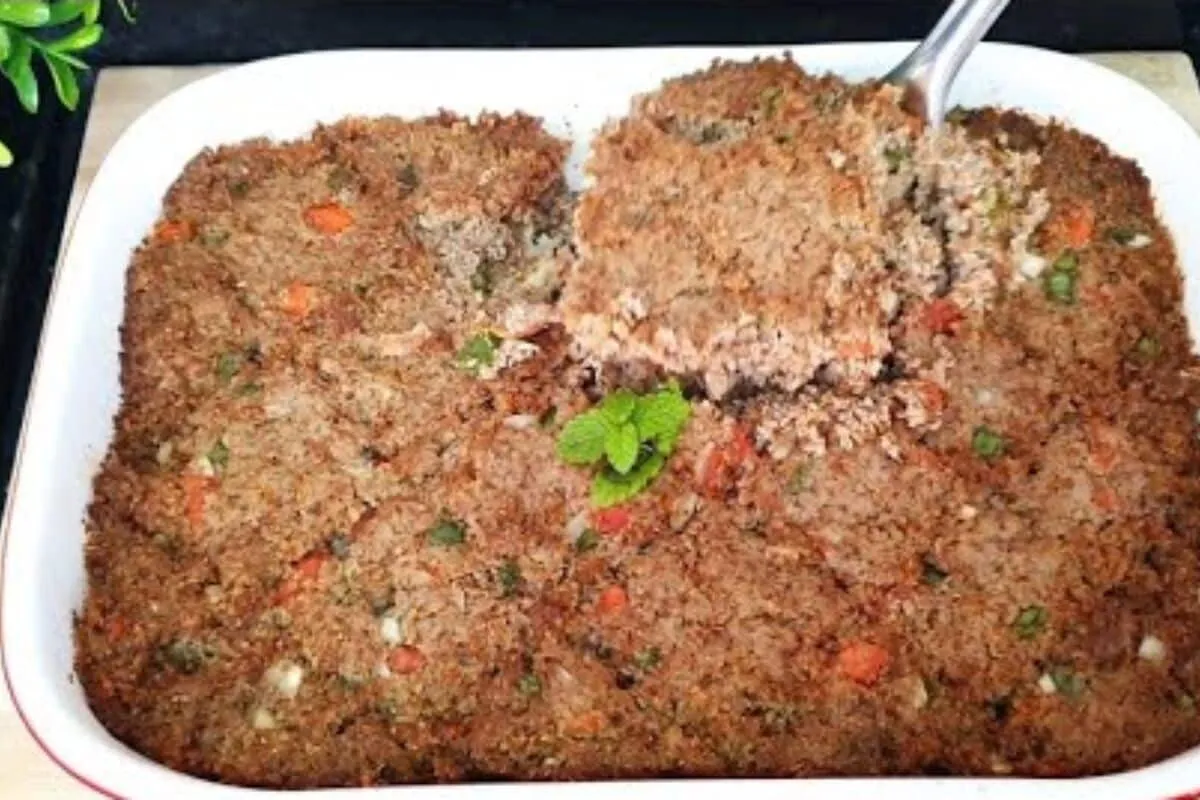 Kibe na travessa, uma opção prática, saborosa e nutritiva pa