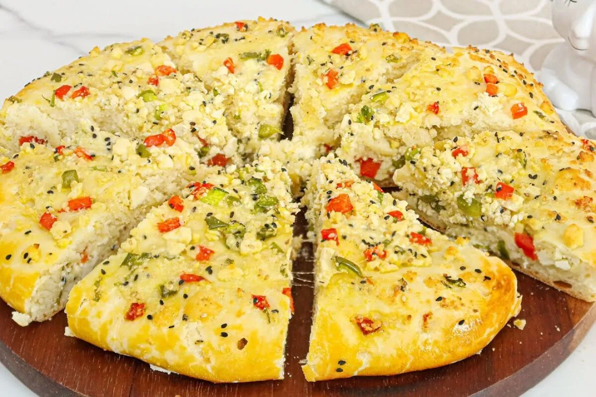 Lanche rápido e fácil feito no forno com ingredientes simple