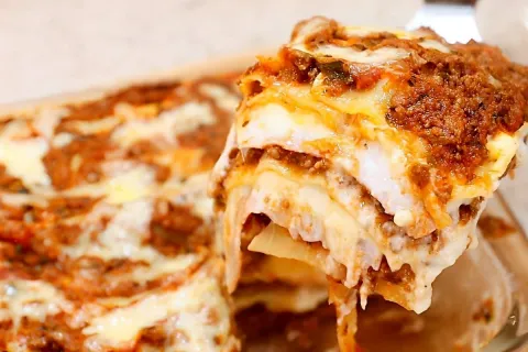 Lasanha completa fácil e deliciosa igual de restaurante ital