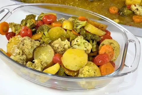 Legumes assados: os vegetais ficam perfeitos, saudáveis, del