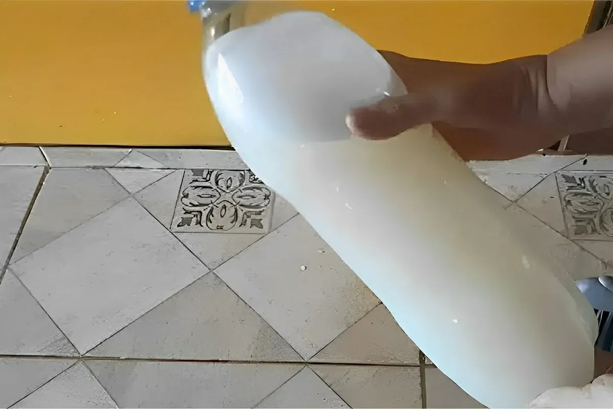 Limpa pisos e tira manchas caseiro que funciona meu piso fic