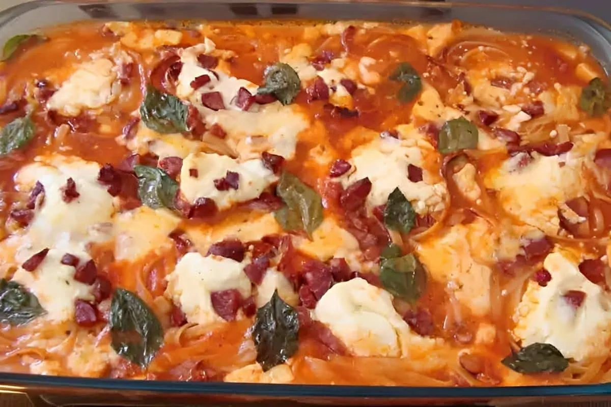 Macarrão ao forno ou macarrão de preguiçoso é só colocar os