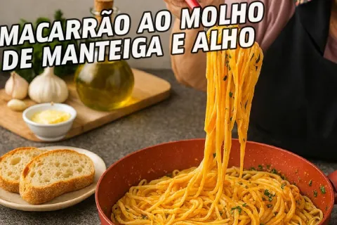 Macarrão ao molho de manteiga e alho prático e cheio de sabo