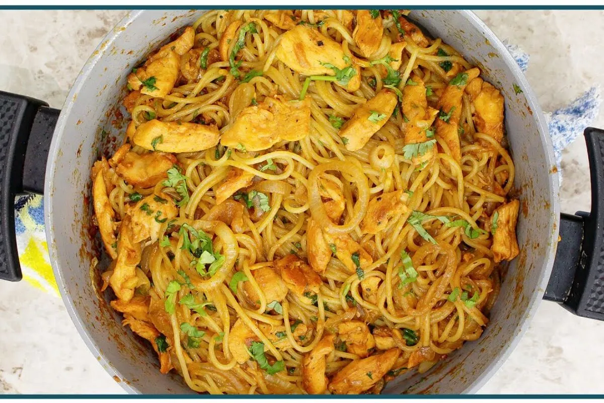 Macarrão com frango: uma massa rápida, cremosa e gostosa par