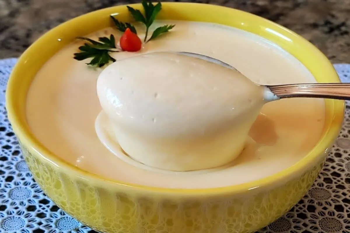 Maionese caseira que não leva óleo para você comer e saborea