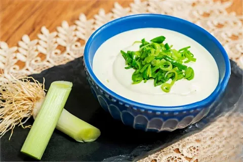 Maionese caseira sem óleo e sem ovos crus: muito leve e perf