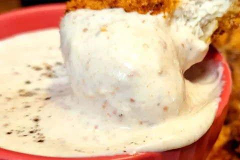 Maionese de bacon caseira: uma receita sem ovo que fica igua