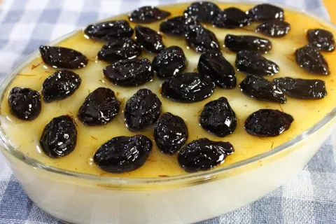 Manjar de travessa essa receita é simplesmente fantástica pa