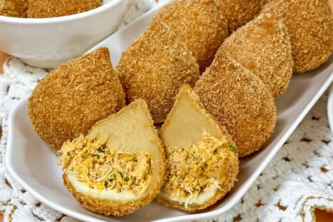 Massa de coxinha: veja como fazer a melhor massa de salgado 