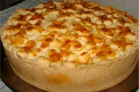 Massa de empadão simples e deliciosa que derrete na boca
