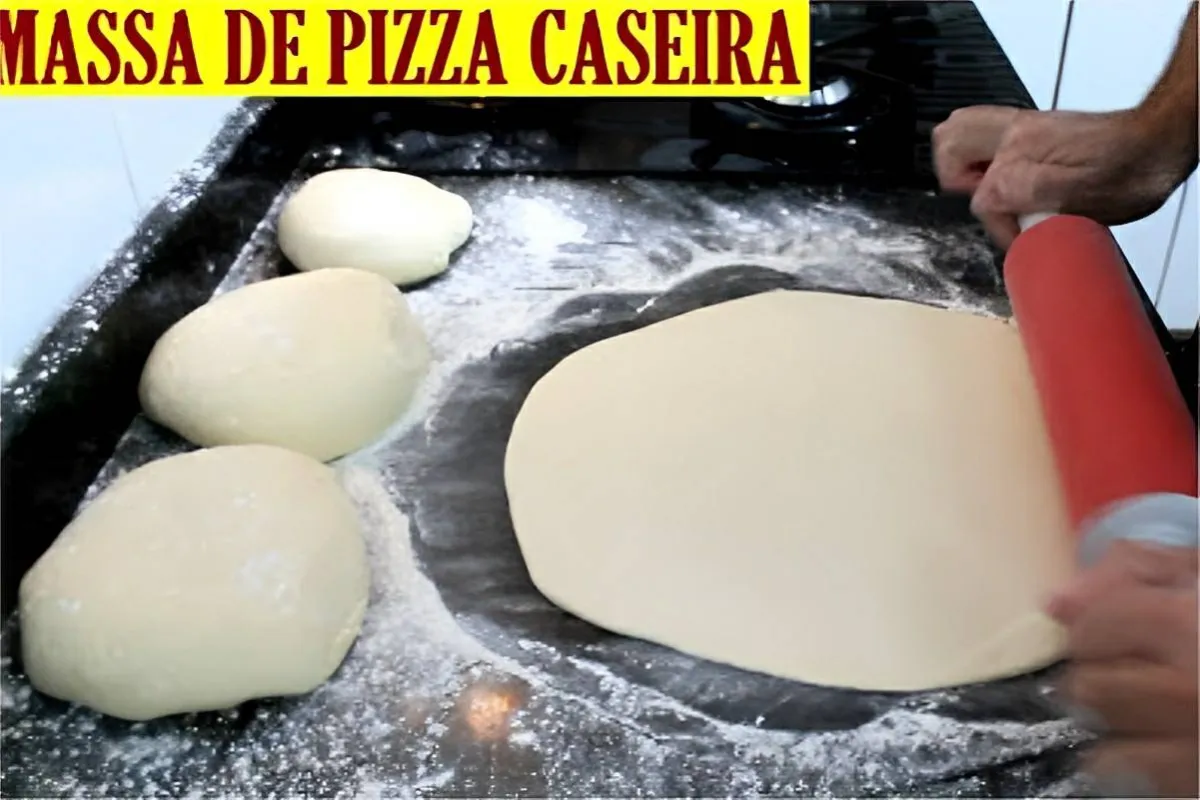 Massa de pizza artesanal caseira que rende 4 pizzas médias p