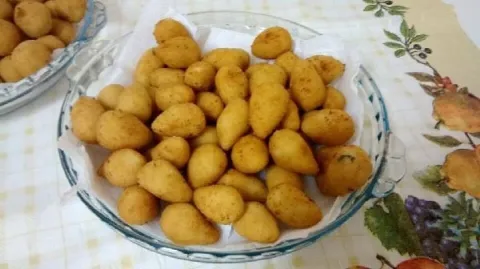 Massa Para Coxinhas e Bolinhas de Queijo
