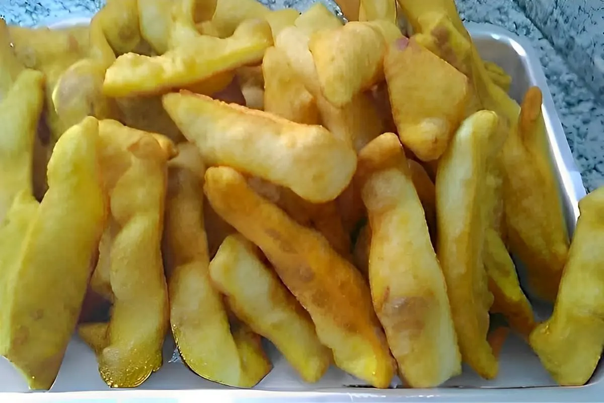 Massinha frita um lanche fácil igual minha avó fazia pra mim