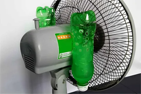 Meu amigo fez uma ar condicionado caseiro que refresca todo 