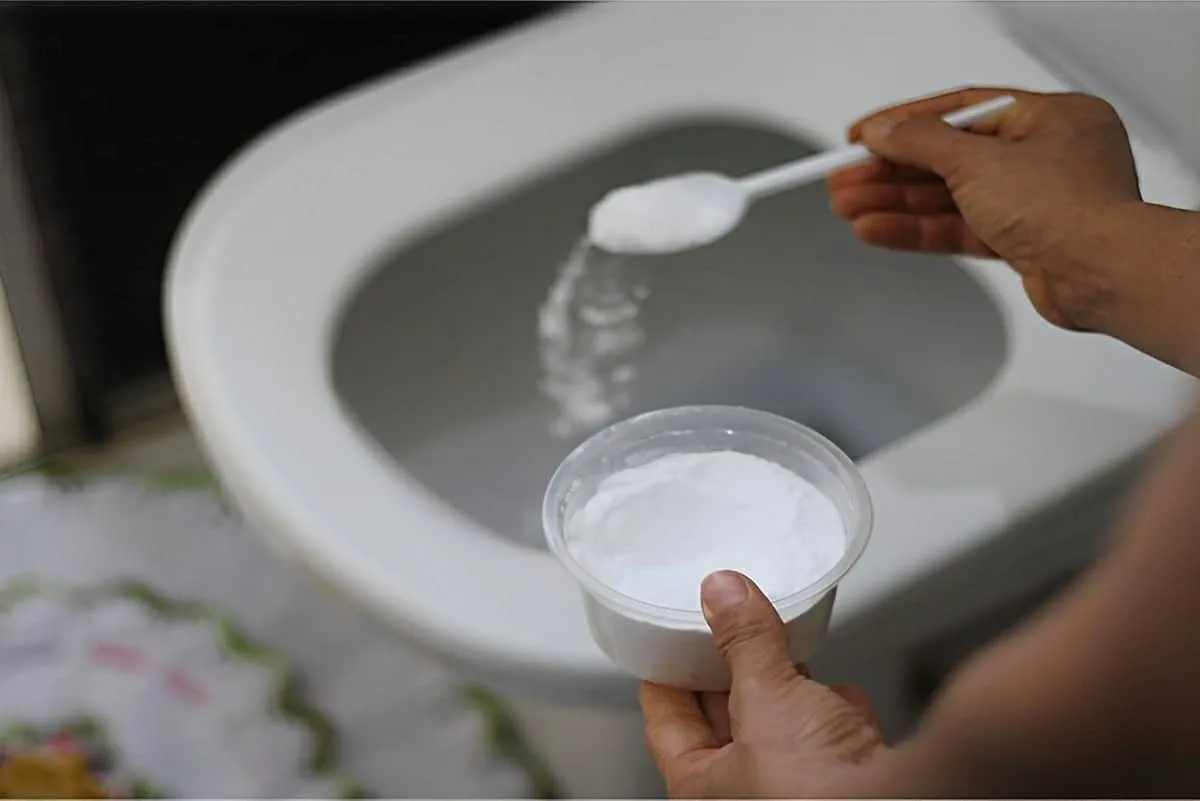 Meu vaso sanitário ficou brilhando e sem odor depois da apli