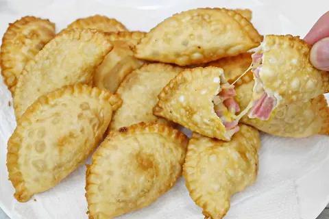 Misture esses 2 ingredientes e prepare uma deliciosa massa d
