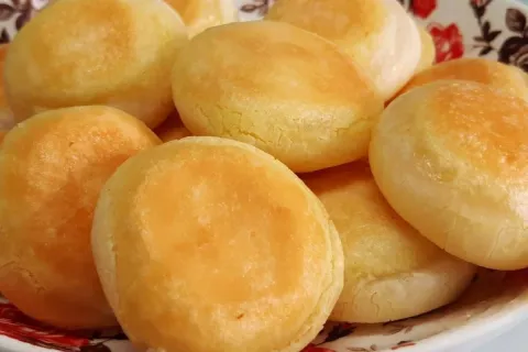 Misturei polvilho e mais um ingrediente e fiz um delicioso p