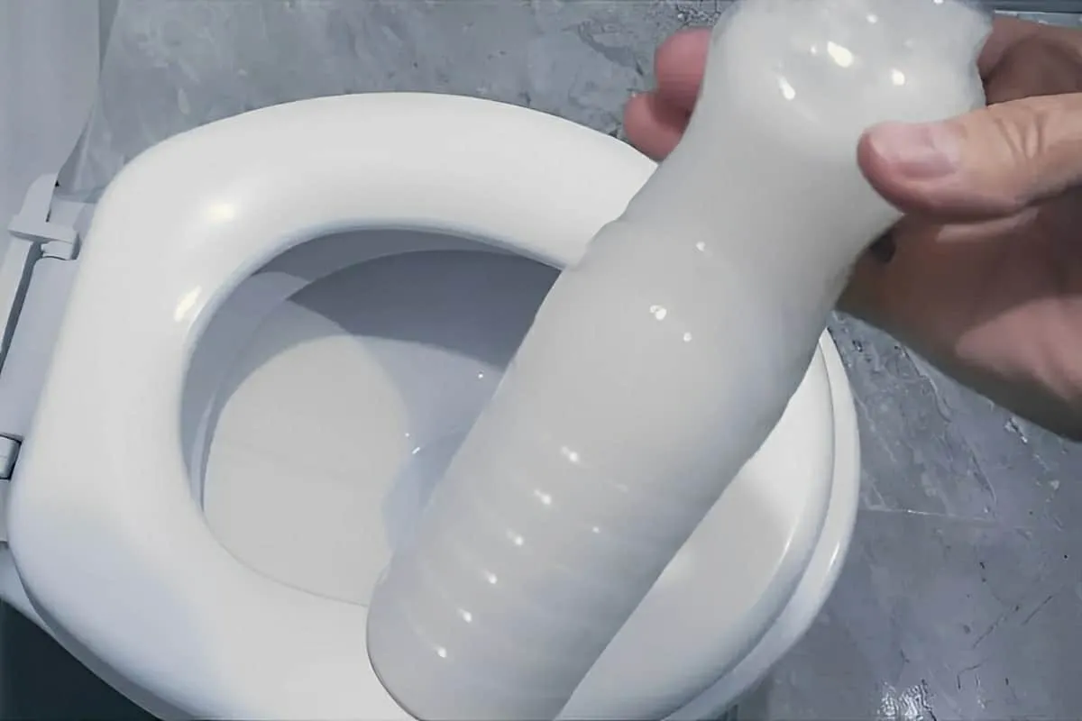 Misturinha caseira para limpar banheiro 3 em 1 limpa desinfe