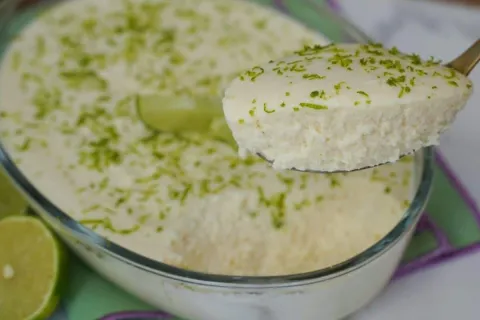 Mousse de limão sem leite condensado e sem gelatina que todo