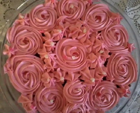 Mousse de Morango em Ponto de Bico