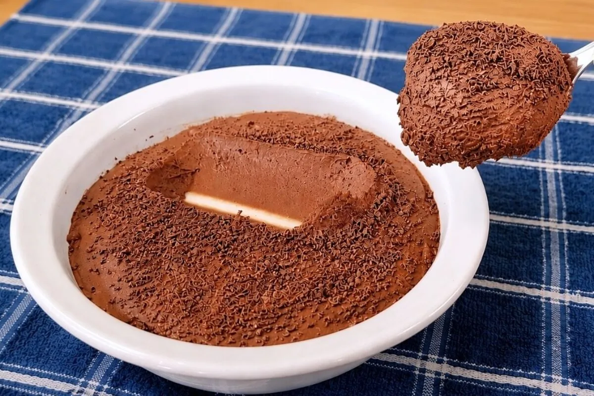 Mousse fit sem leite condensado, uma sobremesa cremosa incrí