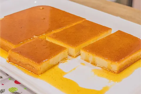 Não jogue pão velho fora antes de ver essa receita maravilho