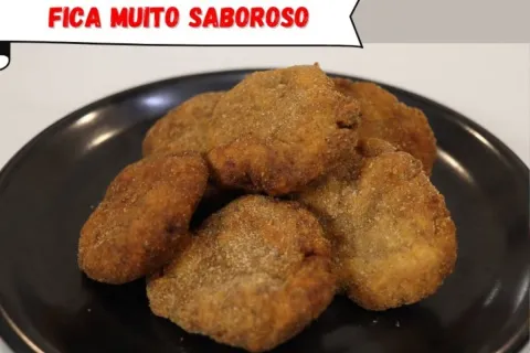 Nuggets de carne de porco caseiro, uma opção deliciosa e mui