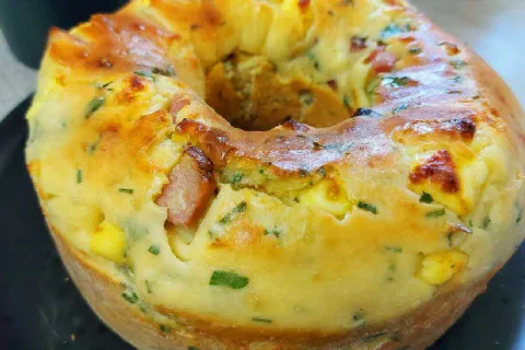 O melhor bolo salgado que existe muito fofinho e super sabor