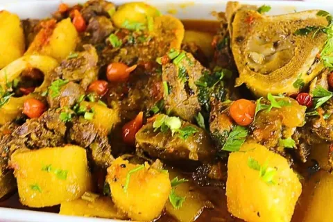 Ossobuco com mandioca super saboroso e sai da panela soltand